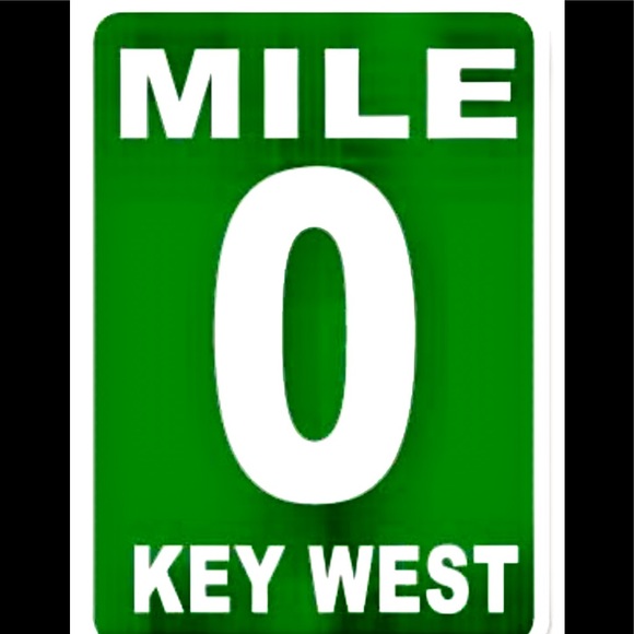 🌺Welcome To My Closet🌺 - Picture 9 of 12